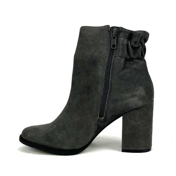 New Arturo Chiang Women US 7 At-Rakel Grey Suede Round Toe Ankle Boot Shoes - Picture 2 of 8